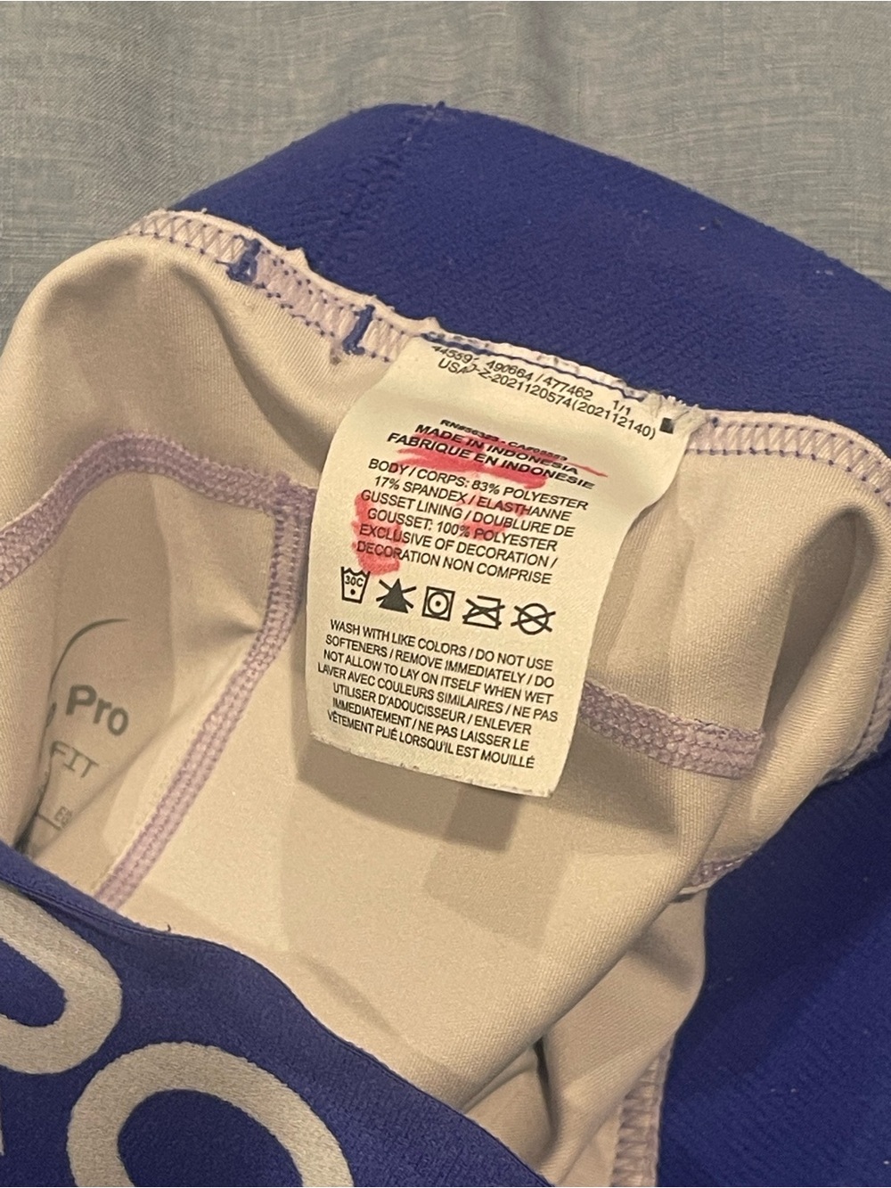 WOMENS XL EXTRA LARGE NIKE PRO SHORTS COMPRESSION GOOD CONDITION PURPLE BLUE - Picture 2 of 2